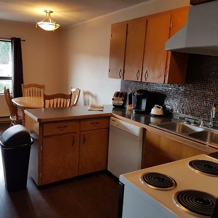 Indoor Comfort In An Outdoor Paradise Sleeps 4- 5 Min To Golf & Ski Apartment Kimberley Bagian luar foto