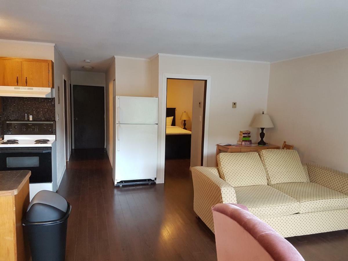 Indoor Comfort In An Outdoor Paradise Sleeps 4- 5 Min To Golf & Ski Apartment Kimberley Bagian luar foto