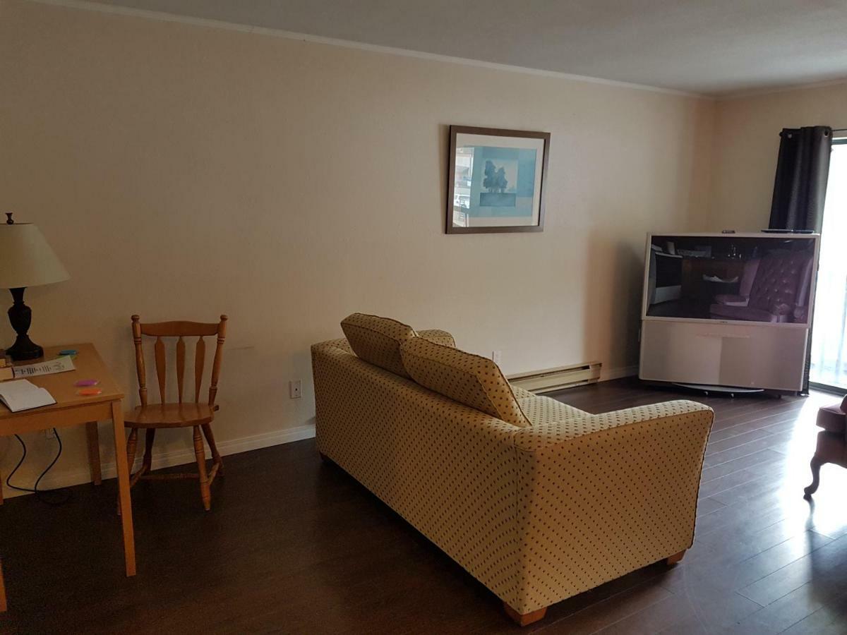 Indoor Comfort In An Outdoor Paradise Sleeps 4- 5 Min To Golf & Ski Apartment Kimberley Bagian luar foto